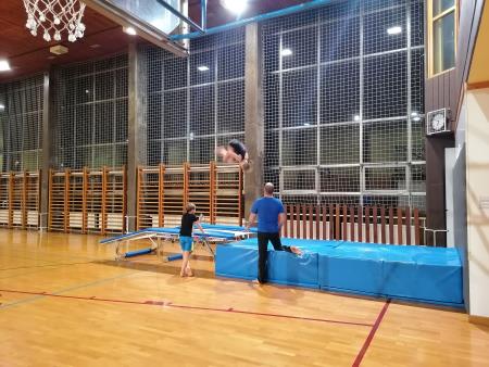 Trening z novim trampolinom_Foto Lenka Grošelj